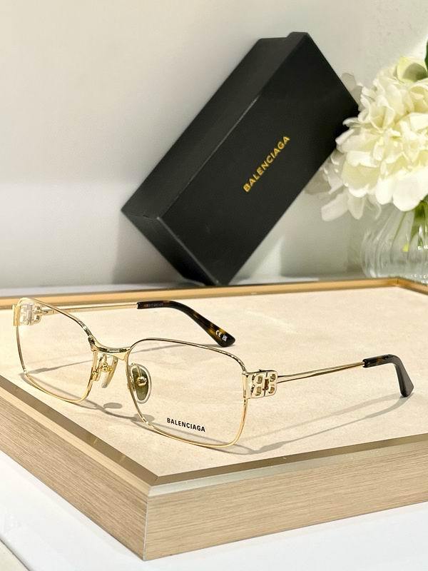 Balenciaga Sunglasses 470